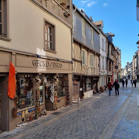 شقة La Vague - Breath Of Freshness In Center Of Honfleur - Free Parking 550M المظهر الخارجي الصورة