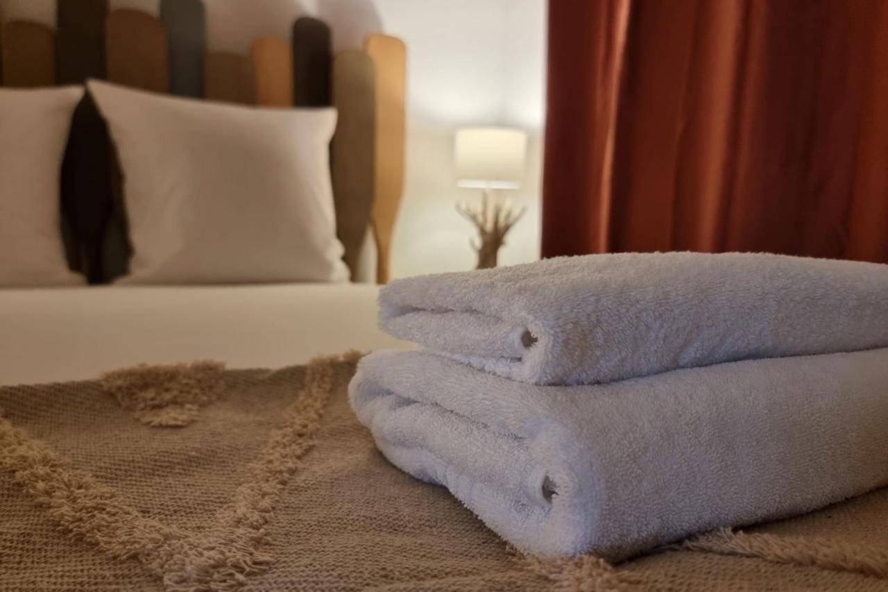 شقة La Vague - Breath Of Freshness In Center Of Honfleur - Free Parking 550M المظهر الخارجي الصورة